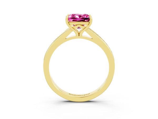 Yellow gold Princess Cut Pink Sapphire Solitaire Ring with Pavé Band and Prong Setting