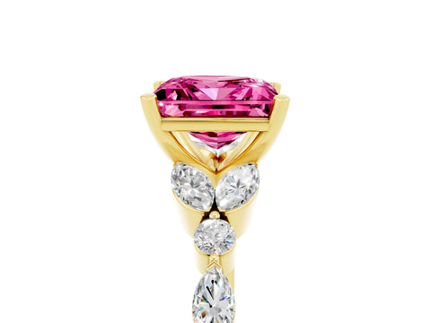 Yellow gold Princess Cut Pink Sapphire Solitaire Ring with Side Stones and Four-Prong Setting_17