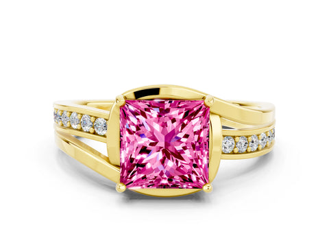 Yellow gold Princess Cut Pink Sapphire Solitaire Ring with Split Shank and Prong Setting