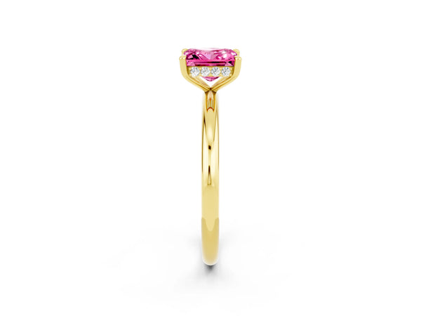 Yellow gold Princess Cut Pink Sapphire Solitaire Ring with Thin Band and Four-Prong Setting