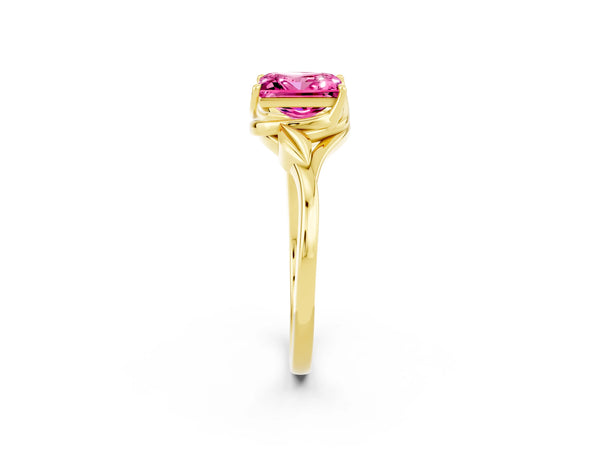 Yellow gold Princess Cut Pink Sapphire Solitaire Ring with Twist Band and Four-Prong Setting