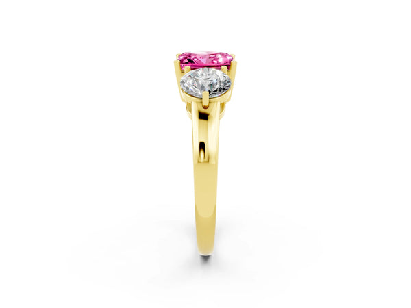 Yellow gold Princess Cut Pink Sapphire Three-Stone Ring with Prong Setting and Classic Band