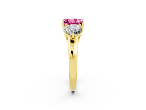 Yellow gold Princess Cut Pink Sapphire Three-Stone Ring with Prong Setting and Classic Band_2