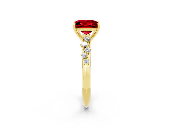 Yellow gold Princess Cut Ruby Cluster Side Stone Solitaire Ring with Prong Setting