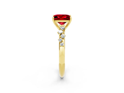 Yellow gold Princess Cut Ruby Cluster Side Stone Solitaire Ring with Prong Setting_26