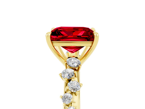 Yellow gold Princess Cut Ruby Cluster Side Stone Solitaire Ring with Prong Setting_29