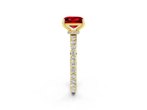 Yellow gold Princess Cut Ruby Ring with Pavé Band and Four-Prong Setting_2