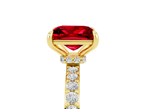 Yellow gold Princess Cut Ruby Ring with Pavé Band and Four-Prong Setting_5