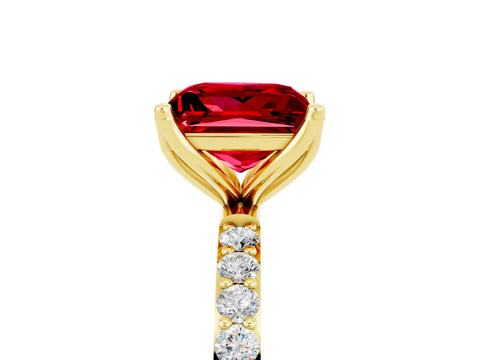 Yellow gold Princess Cut Ruby Solitaire Engagement Ring with Pavé Band and Prong Setting_5