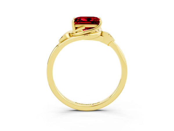 Yellow gold Princess Cut Ruby Solitaire Ring with Twist Band and Four-Prong Setting