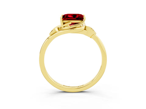 Yellow gold Princess Cut Ruby Solitaire Ring with Twist Band and Four-Prong Setting_27