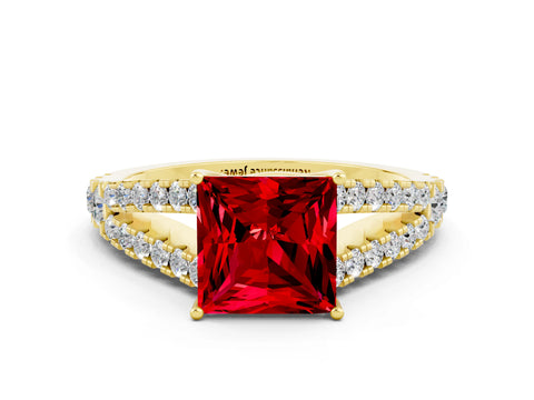 Yellow gold Princess Cut Ruby Split Shank Pavé Engagement Ring with Four-Prong Setting_12