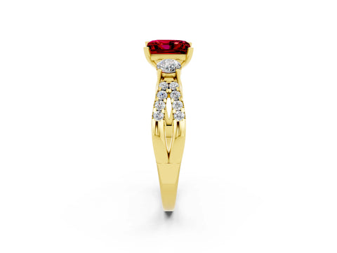 Yellow gold Princess Cut Ruby Three-Stone Ring with Pavé Split Shank and Four-Prong Setting_2