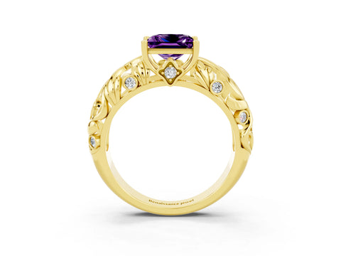 Yellow gold Princess Cut Solitaire Amethyst Leaf-Inspired Vine Band Ring with Prong Setting_3