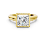 Yellow gold Princess Cut Solitaire Diamond Engagement Ring with Four-Prong Setting and Tapered Band_7