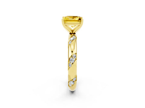 Yellow gold Princess Cut Solitaire Diamond Engagement Ring with Twisted Pave Band and Four-Prong Setting_2