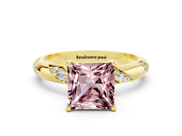 Yellow gold Princess Cut Solitaire Diamond Engagement Ring with Twisted Pave Band and Four-Prong Setting