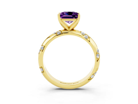 Yellow gold Princess Cut Solitaire Diamond Engagement Ring with Twisted Pave Band and Four-Prong Setting_3
