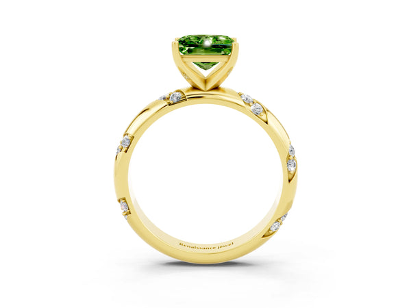 Yellow gold Princess Cut Solitaire Diamond Engagement Ring with Twisted Pave Band and Four-Prong Setting