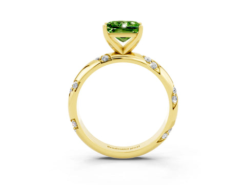 Yellow gold Princess Cut Solitaire Diamond Engagement Ring with Twisted Pave Band and Four-Prong Setting_3