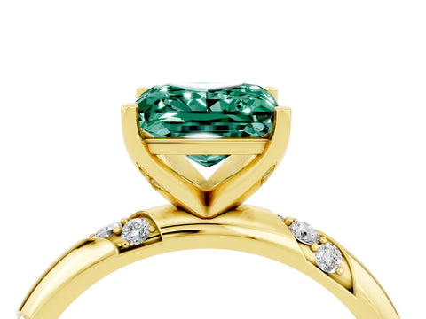 Yellow gold Princess Cut Solitaire Diamond Engagement Ring with Twisted Pave Band and Four-Prong Setting_4