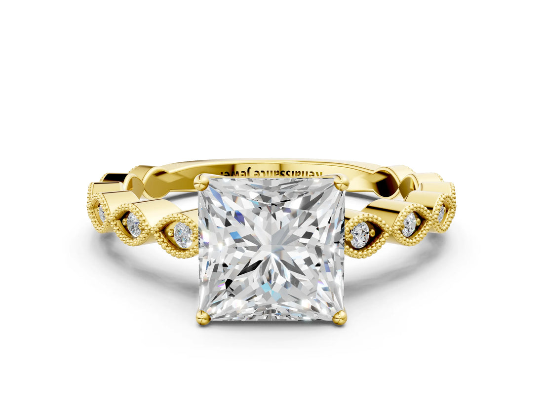 Yellow gold Princess Cut Solitaire Diamond Ring with Infinity Twist Band and Four-Prong Setting_9