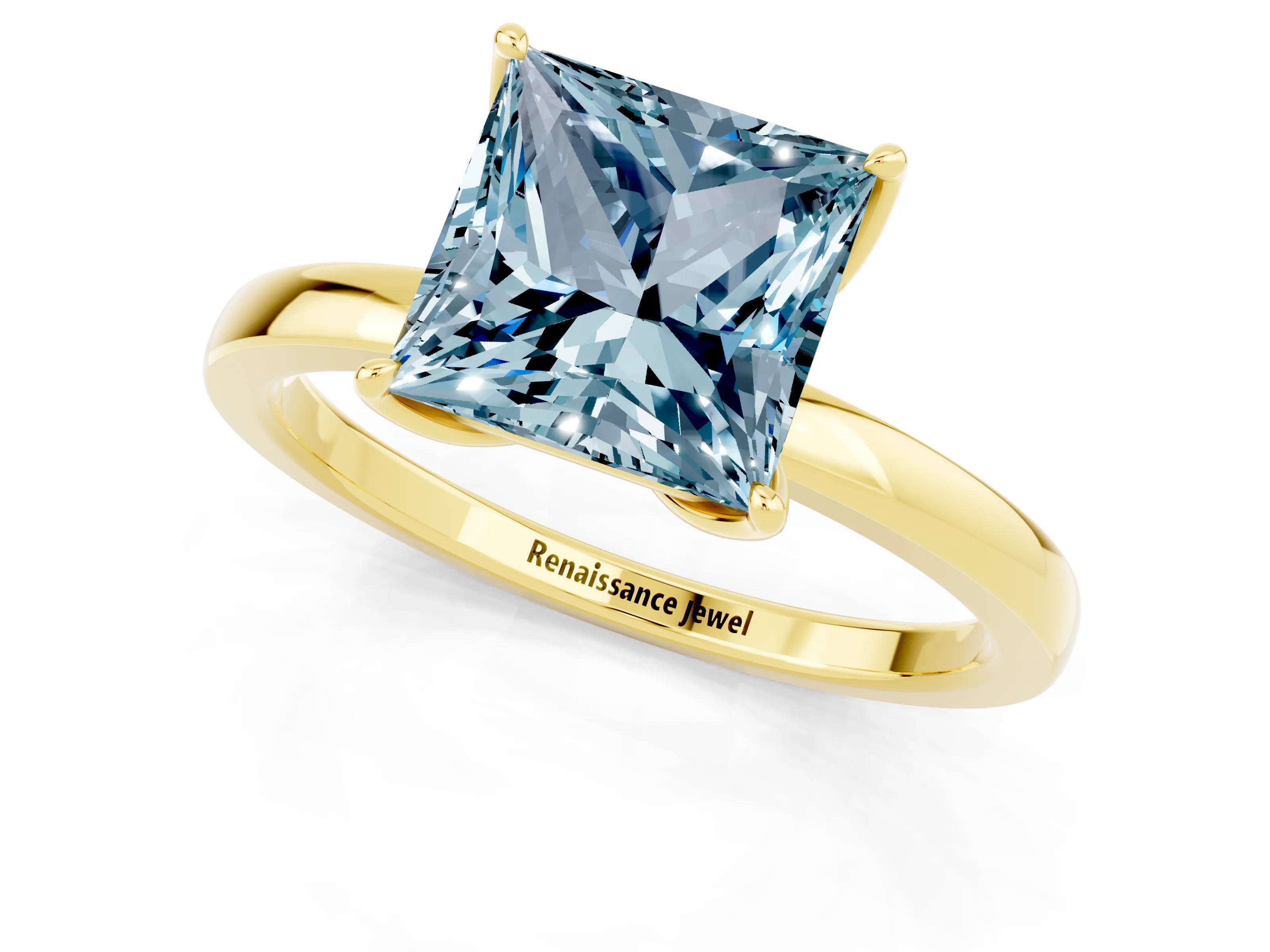 Yellow gold Princess Cut Solitaire Diamond Ring with Thin Band and Four-Prong Setting_1