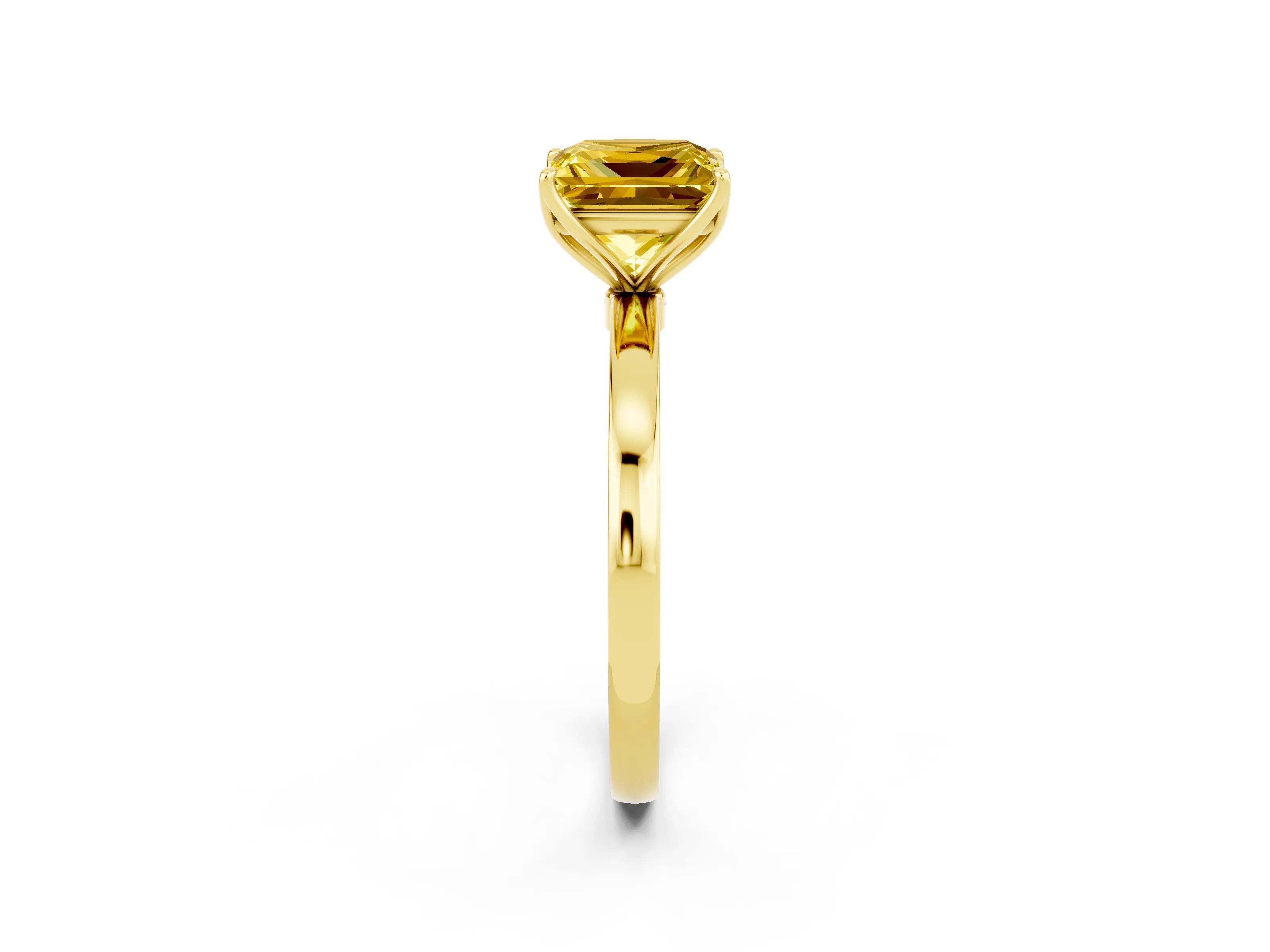 Yellow gold Princess Cut Solitaire Diamond Ring with Thin Band and Four-Prong Setting_2