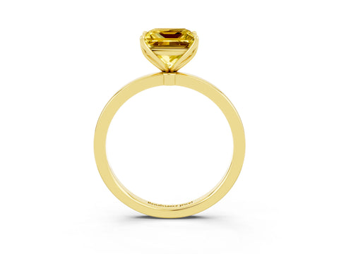 Yellow gold Princess Cut Solitaire Diamond Ring with Thin Band and Four-Prong Setting_3