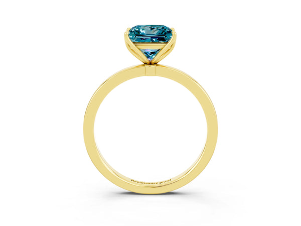 Yellow gold Princess Cut Solitaire Diamond Ring with Thin Band and Four-Prong Setting