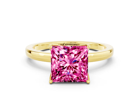 Yellow gold Princess Cut Solitaire Diamond Ring with Thin Band and Four-Prong Setting