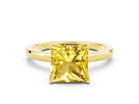 Yellow gold Princess Cut Solitaire Diamond Ring with Thin Band and Four-Prong Setting