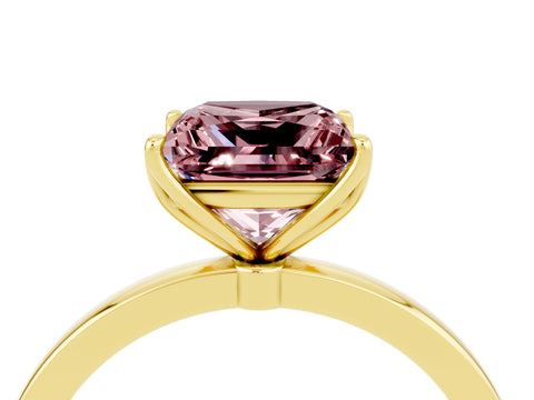Yellow gold Princess Cut Solitaire Diamond Ring with Thin Band and Four-Prong Setting_4