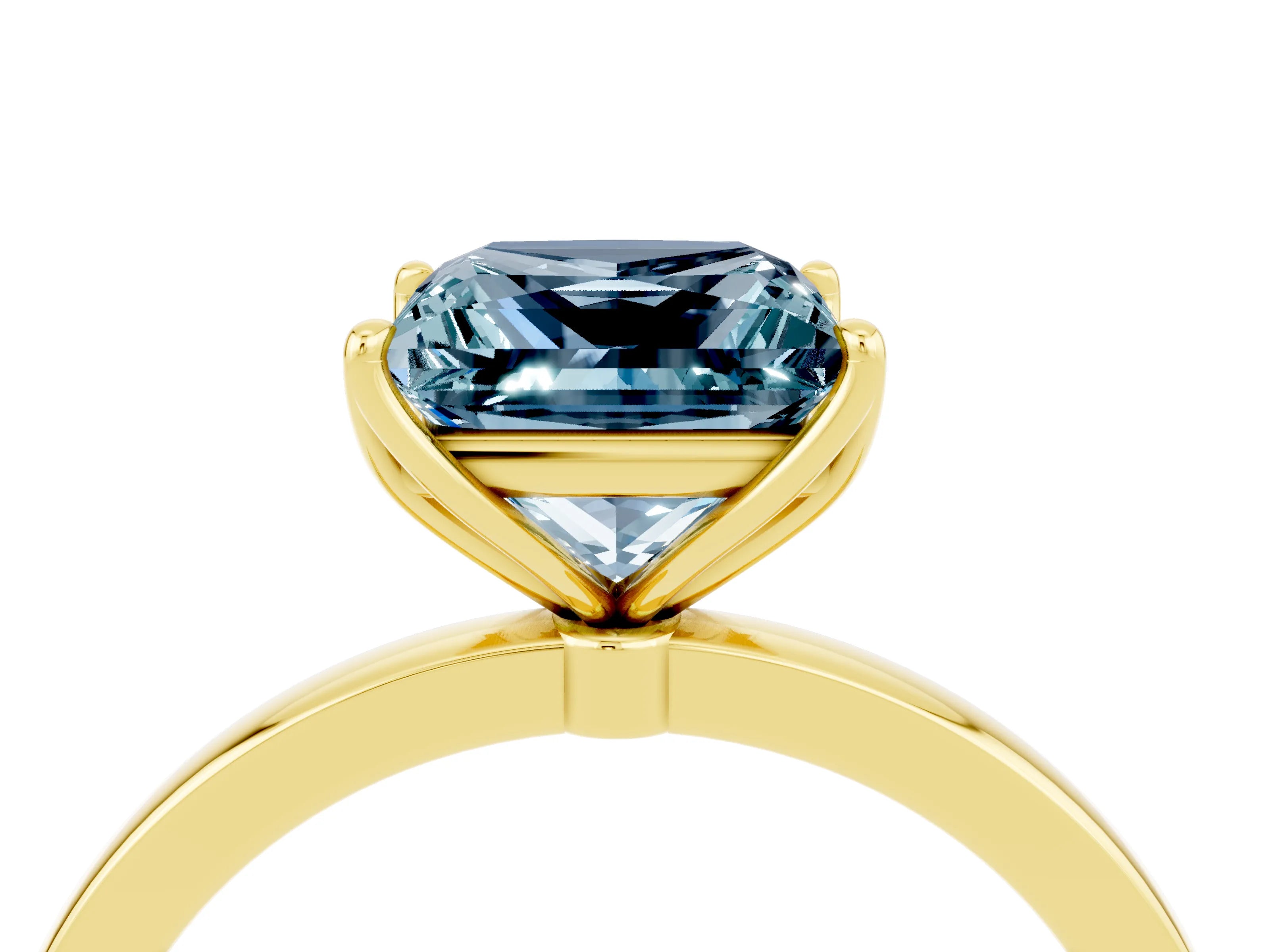 Yellow gold Princess Cut Solitaire Diamond Ring with Thin Band and Four-Prong Setting_4
