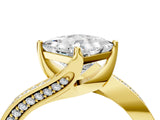 Yellow gold Princess Cut Solitaire Diamond Twist Band with Pavé Setting and Four-Prong Setting_11
