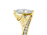 Yellow gold Princess Cut Solitaire Diamond Twist Band with Pavé Setting and Four-Prong Setting_12