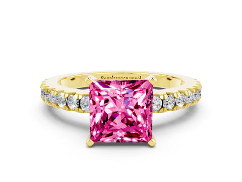 Yellow gold Princess Cut Solitaire Diamond with Pavé Band and Four-Prong Setting