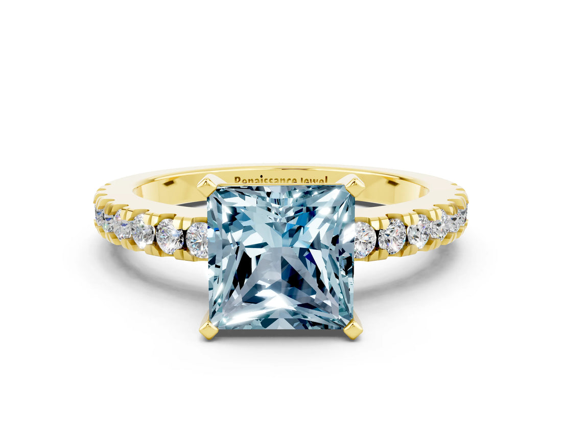Yellow gold Princess Cut Solitaire Diamond with Pavé Band and Four-Prong Setting