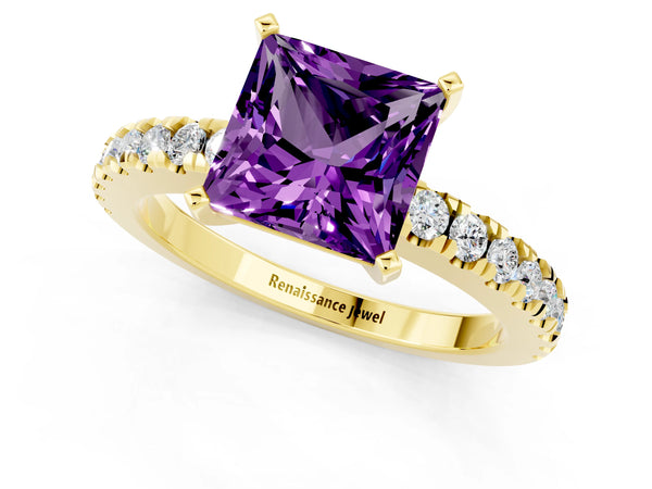 Yellow gold Princess Cut Solitaire Amethyst with Pavé Band and Four-Prong Setting