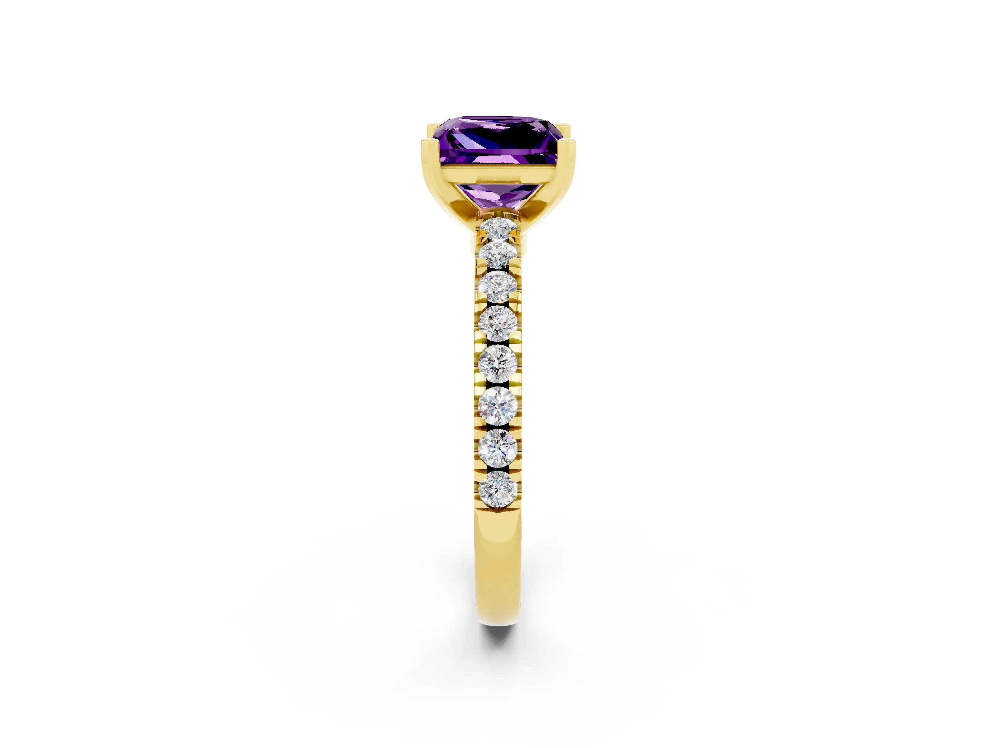 Yellow gold Princess Cut Solitaire Diamond with Pavé Band and Four-Prong Setting_2