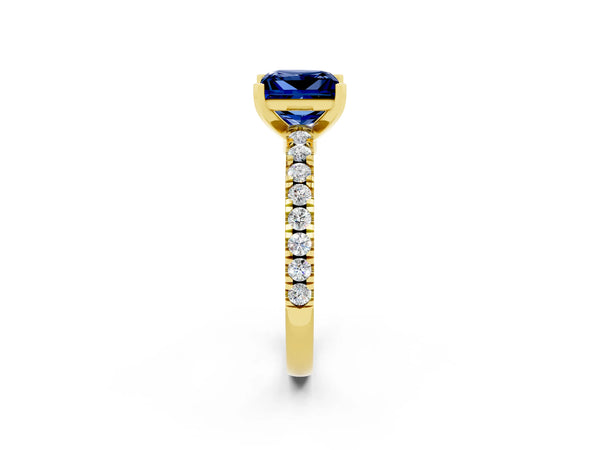 Yellow gold Princess Cut Solitaire Blue Sapphire with Pavé Band and Four-Prong Setting