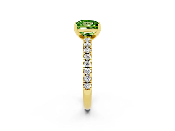 Yellow gold Princess Cut Solitaire Peridot with Pavé Band and Four-Prong Setting