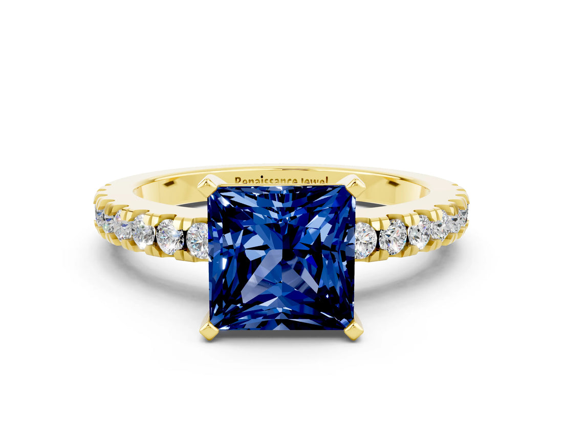 Yellow gold Princess Cut Solitaire Diamond with Pavé Band and Four-Prong Setting