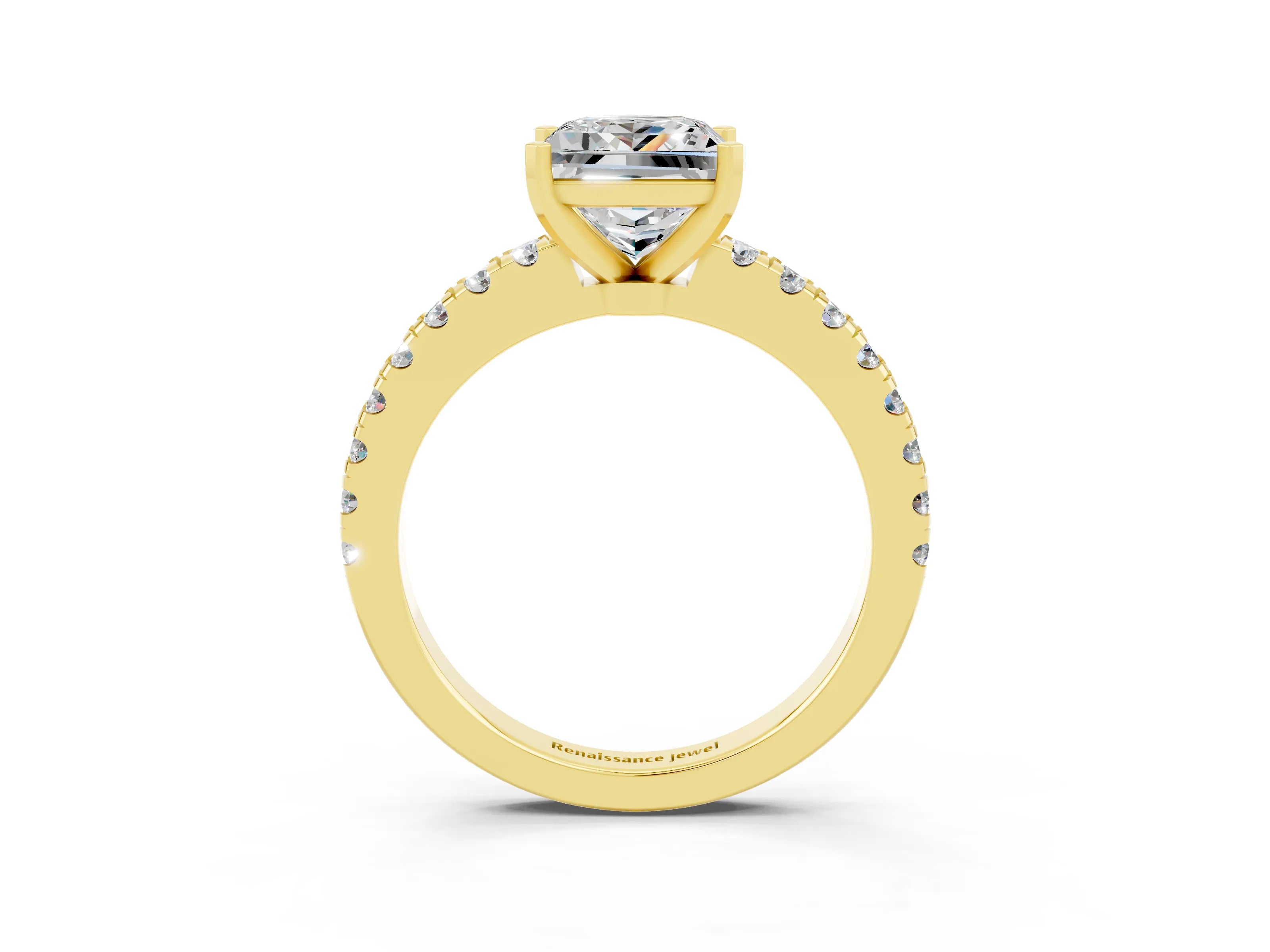 Yellow gold Princess Cut Solitaire Diamond with Pavé Band and Four-Prong Setting_3