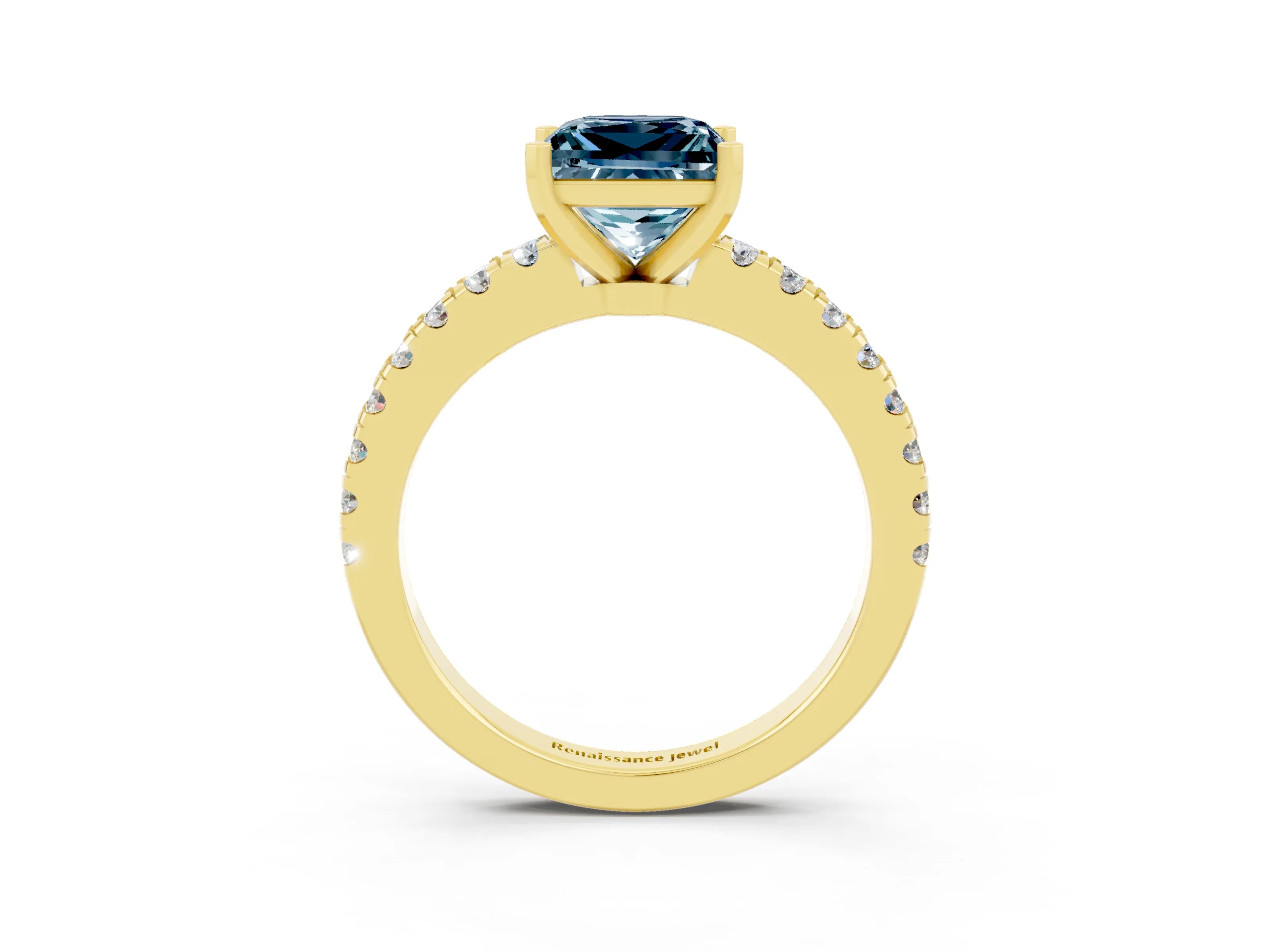 Yellow gold Princess Cut Solitaire Diamond with Pavé Band and Four-Prong Setting_3