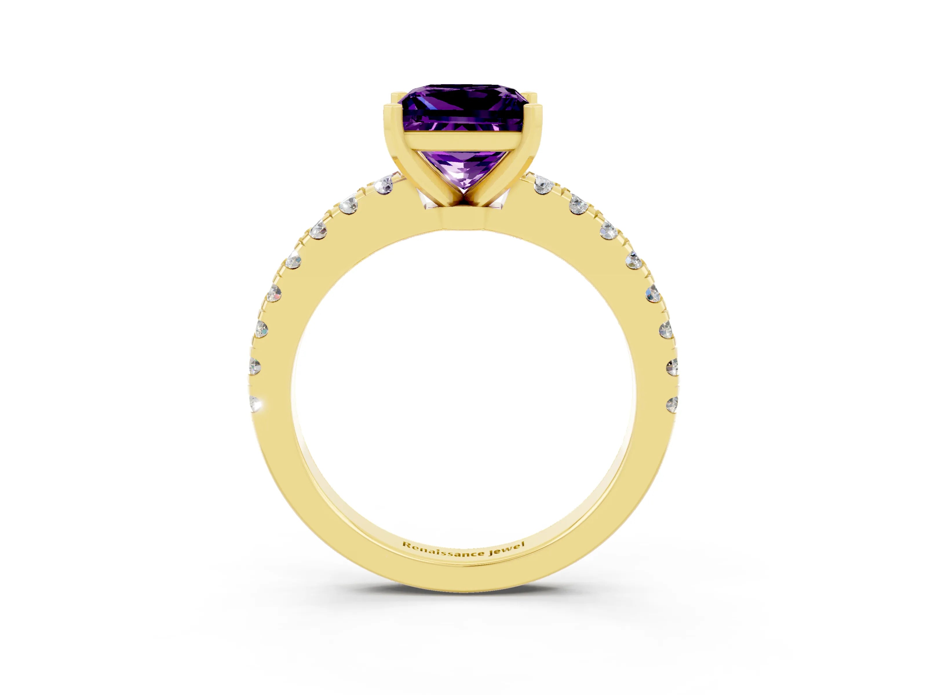 Yellow gold Princess Cut Solitaire Diamond with Pavé Band and Four-Prong Setting_3