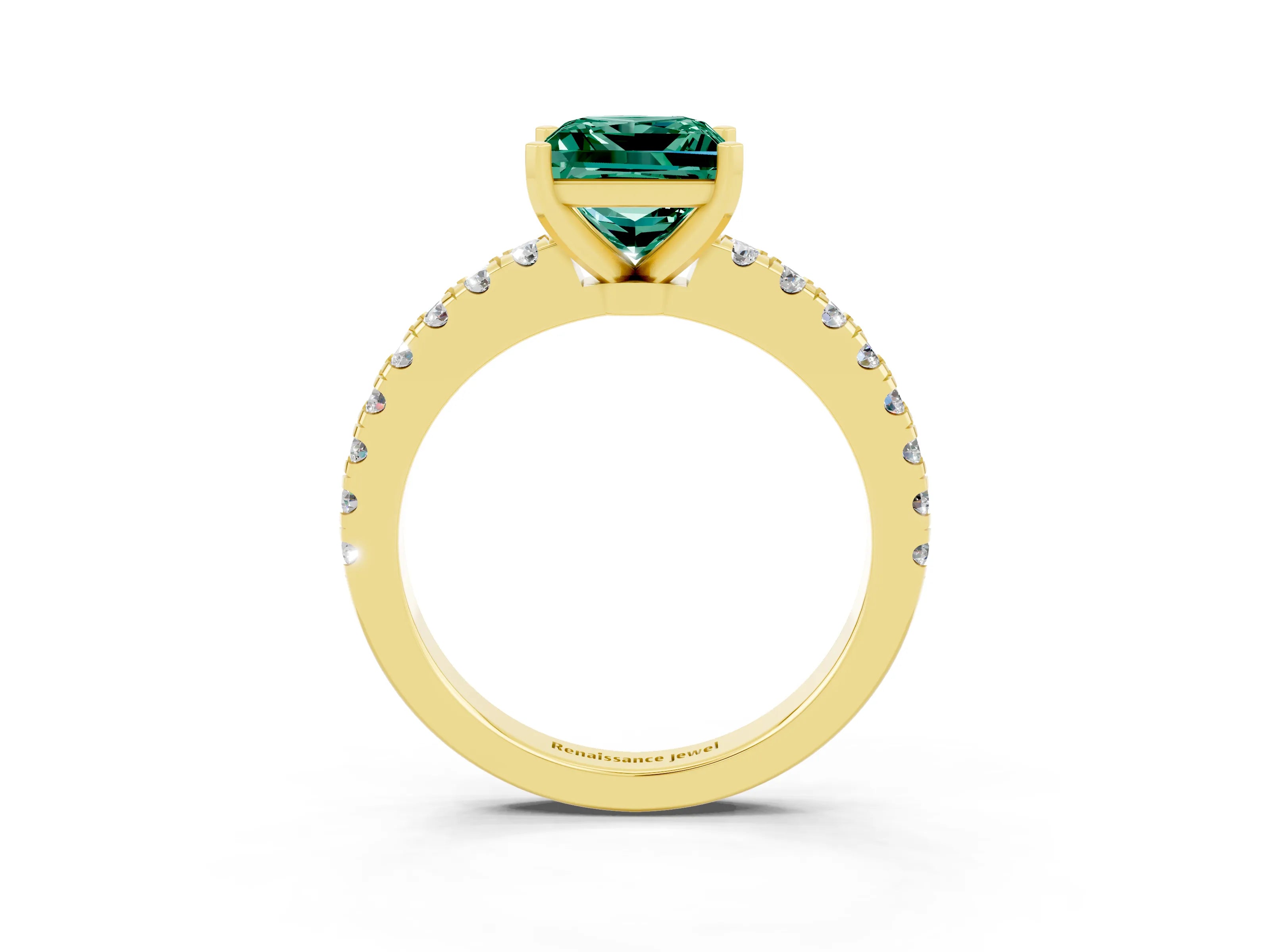 Yellow gold Princess Cut Solitaire Diamond with Pavé Band and Four-Prong Setting_3