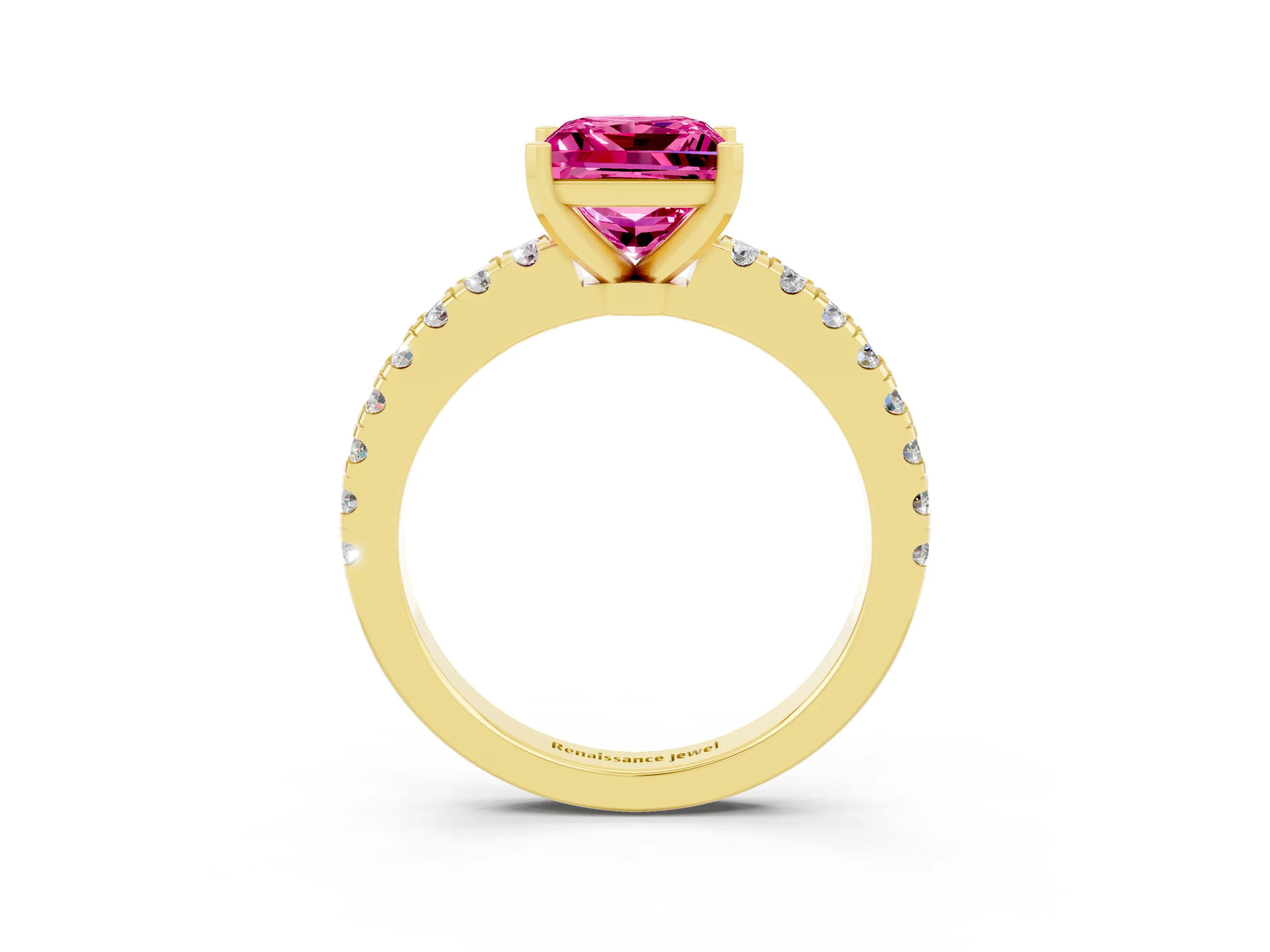 Yellow gold Princess Cut Solitaire Diamond with Pavé Band and Four-Prong Setting_3