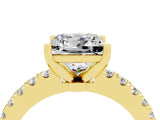Yellow gold Princess Cut Solitaire Diamond with Pavé Band and Four-Prong Setting_4