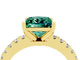 Yellow gold Princess Cut Solitaire Diamond with Pavé Band and Four-Prong Setting_4